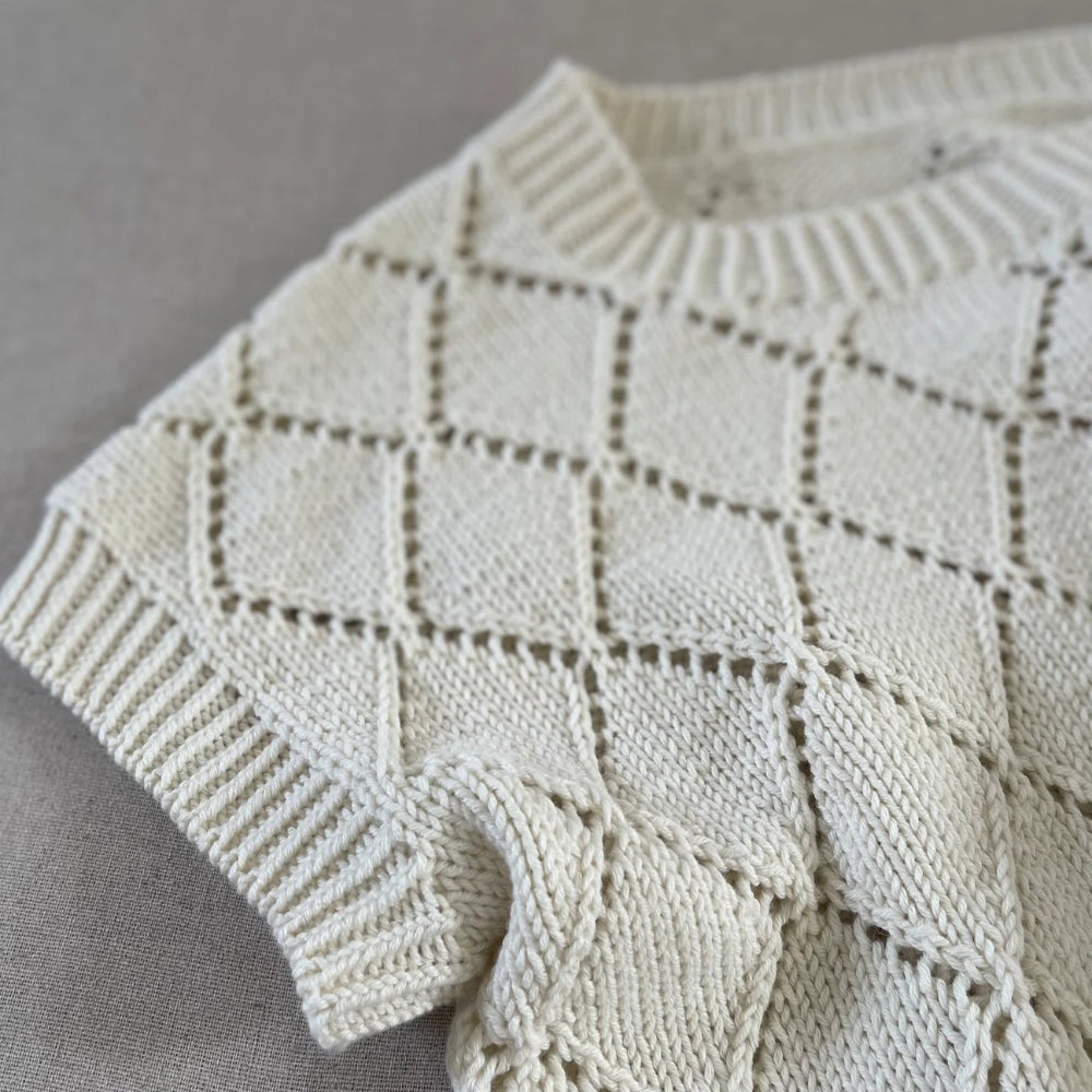 Hathor Tee AEGYOKNIT - Garnkit (uden opskrift)