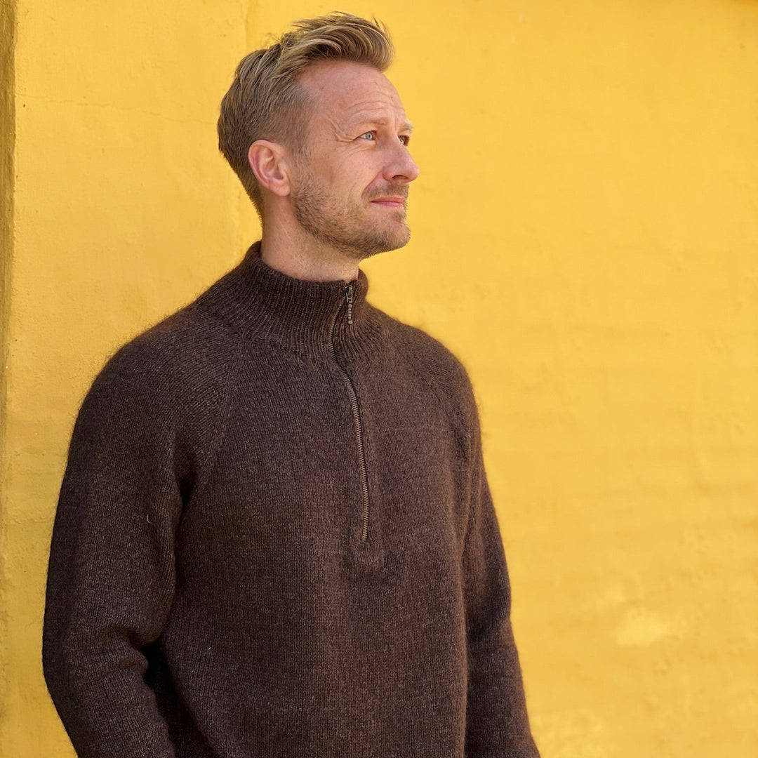 Zipper Sweater light Man - Strikkekit - PetiteKnit