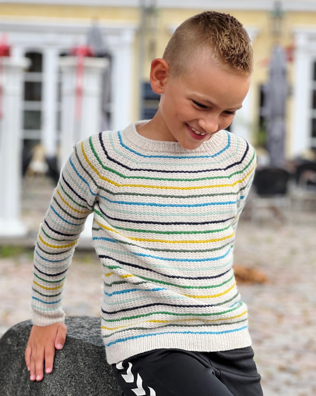 Friday Sweater Junior PetiteKnit - Strikkekit