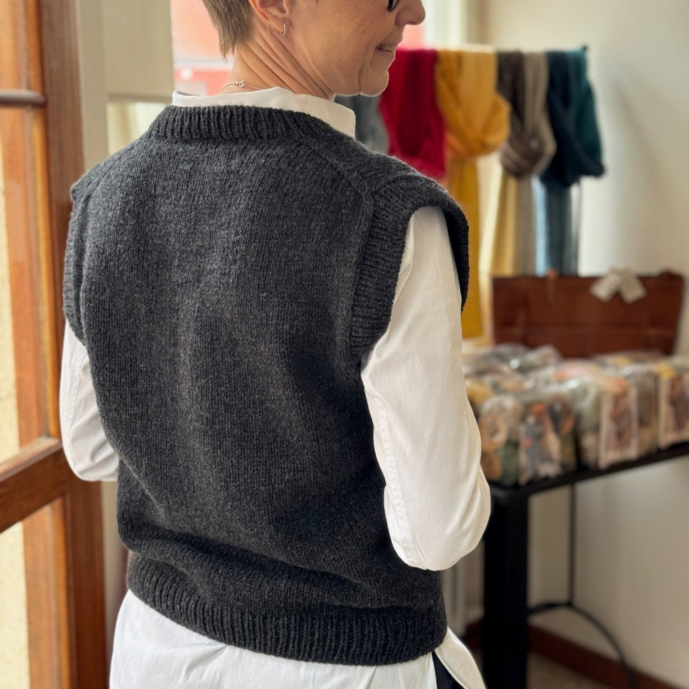 Vest No. 9 - My Favourite Things Knitwear - Strikkekit