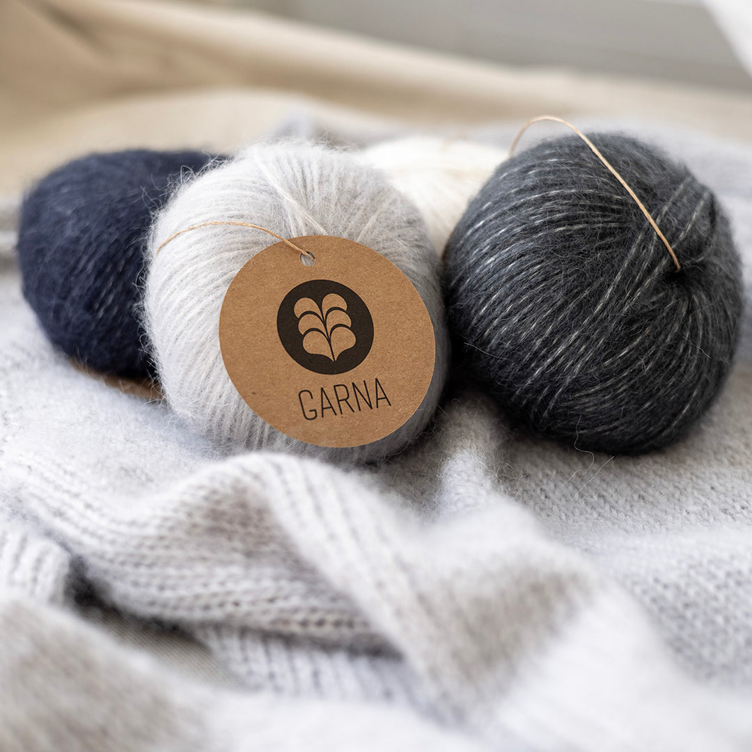 Ivy Sweater PetiteKnit - Strikkekit Baby Suri Alpaca