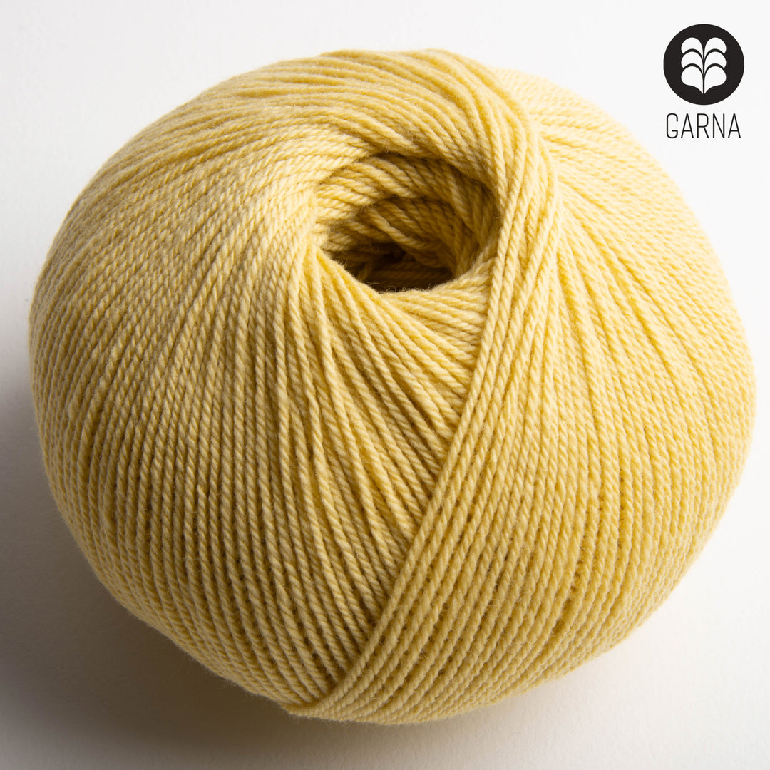 GARNA Nobilis Superfin Lammeuld garn : 412 Sart gul