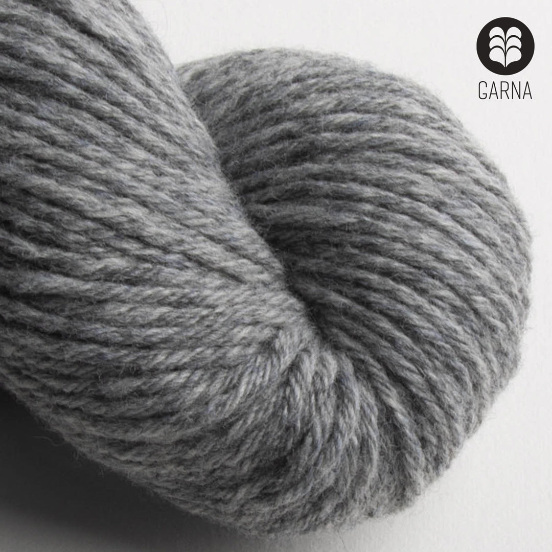 GARNA Nobilis 2 Superfin Lammeuld garn : 145 Lysegrå
