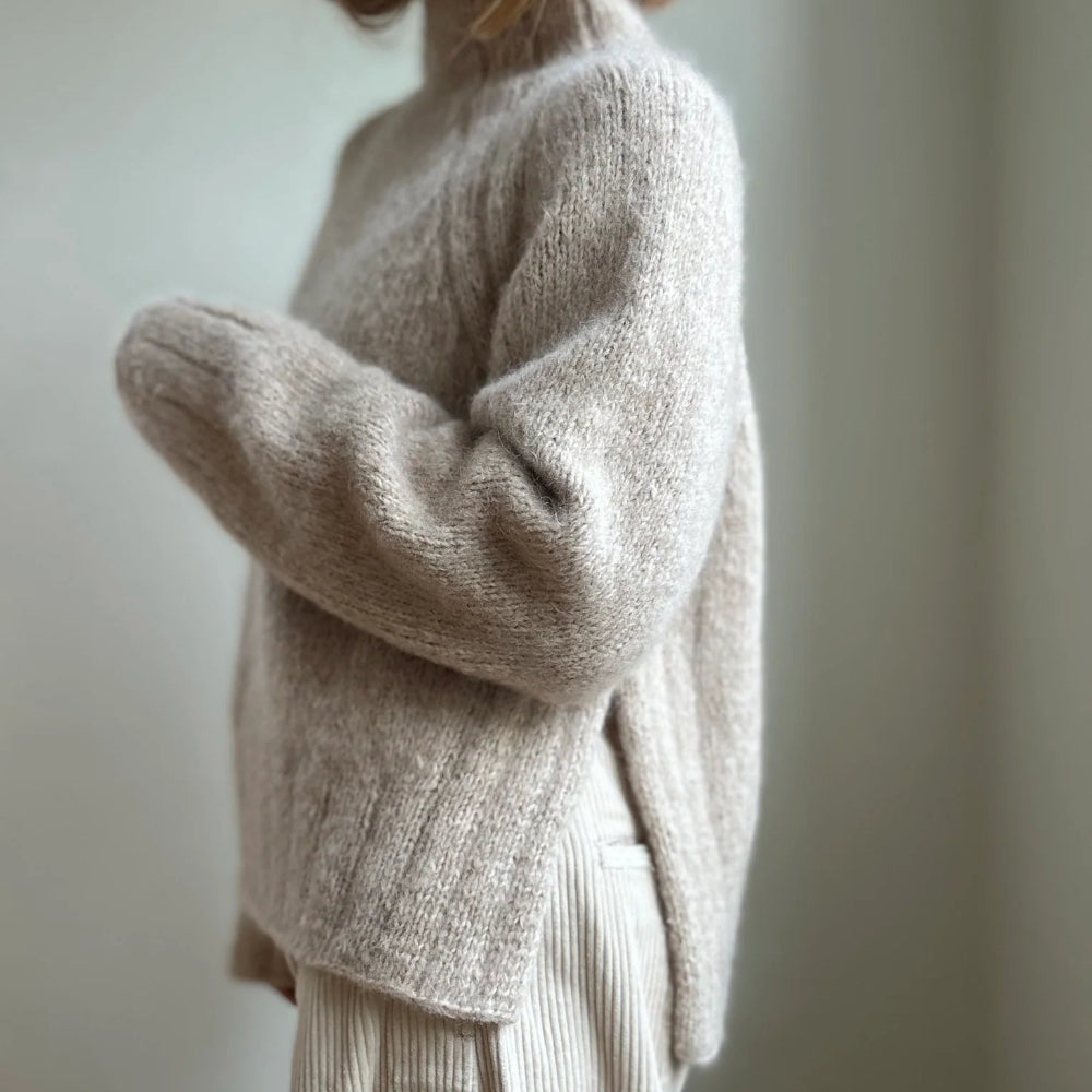 Sweater No. 33 My Favourite Things Knitwear - Strikkekit Baby Suri Alpaca