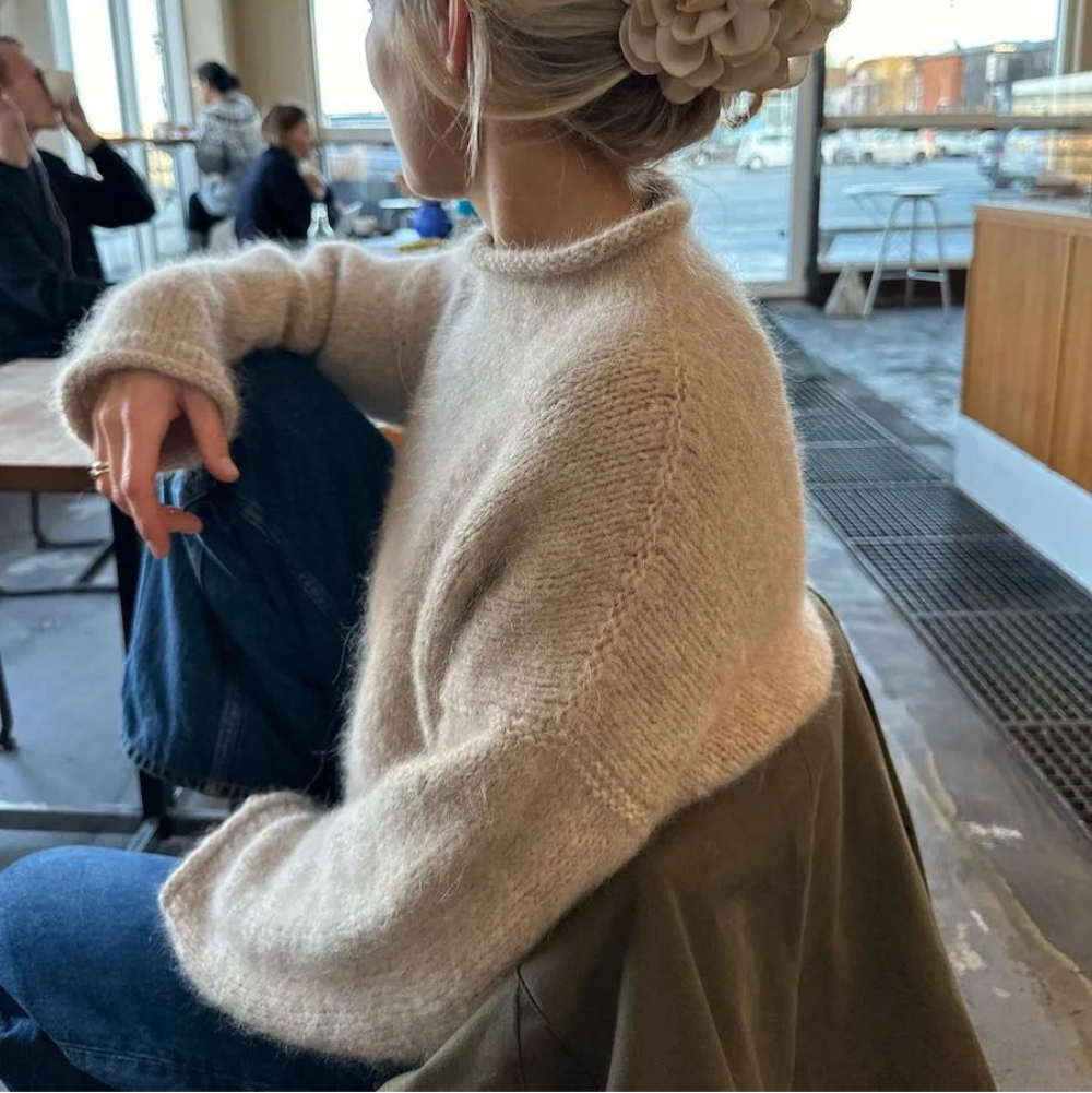 Cloud Sweater PetiteKnit - Strikkekit Baby Suri Alpaka