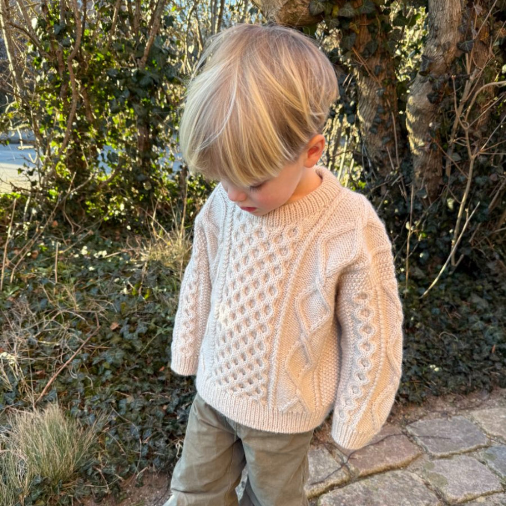 Dagmar Sweater Junior PetiteKnit - Strikkekit