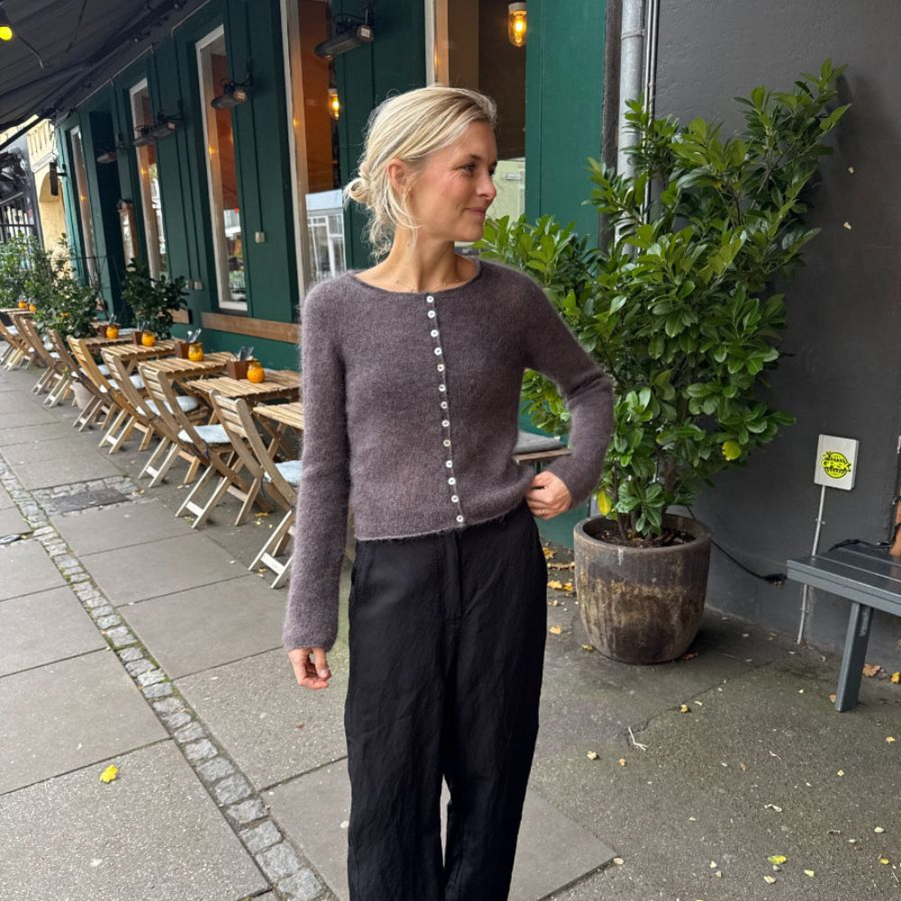 Ivy Cardigan PetiteKnit - Strikkekit Cashmere
