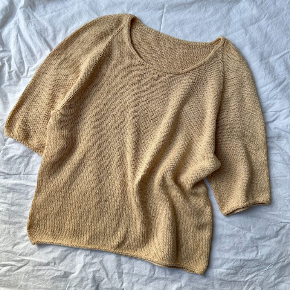Kumulus Tee O-neck PetiteKnit - Strikkekit lammeuld