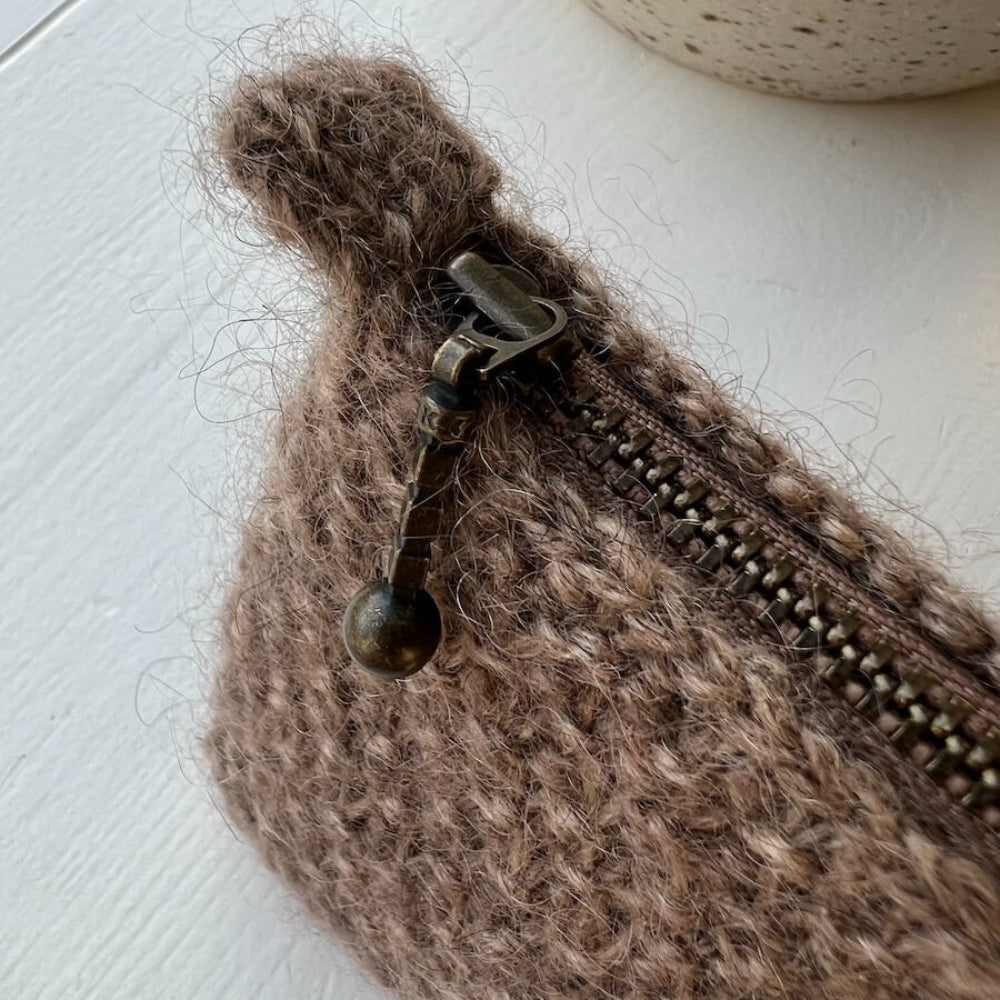 Marie Purse Petiteknit - Strikkekit ensfarvet