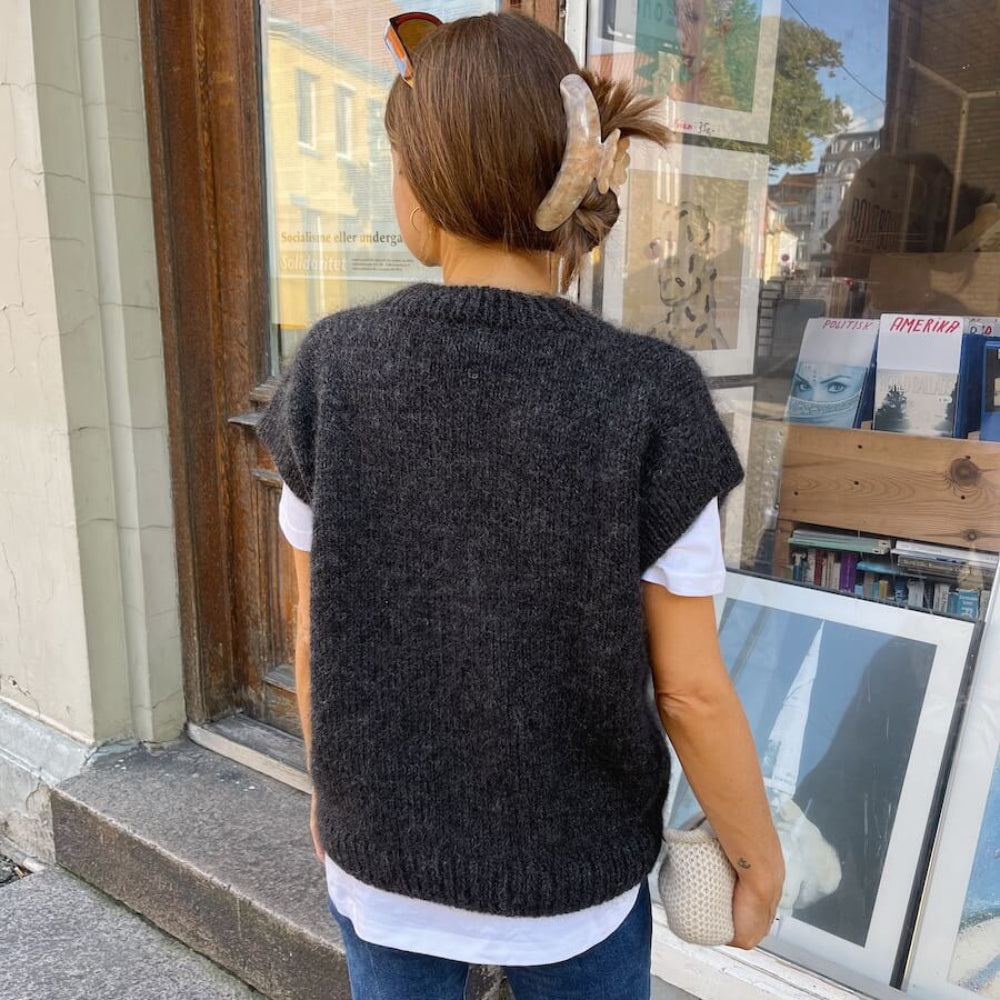 Weekend Slipover V-neck PetiteKnit - Strikkekit