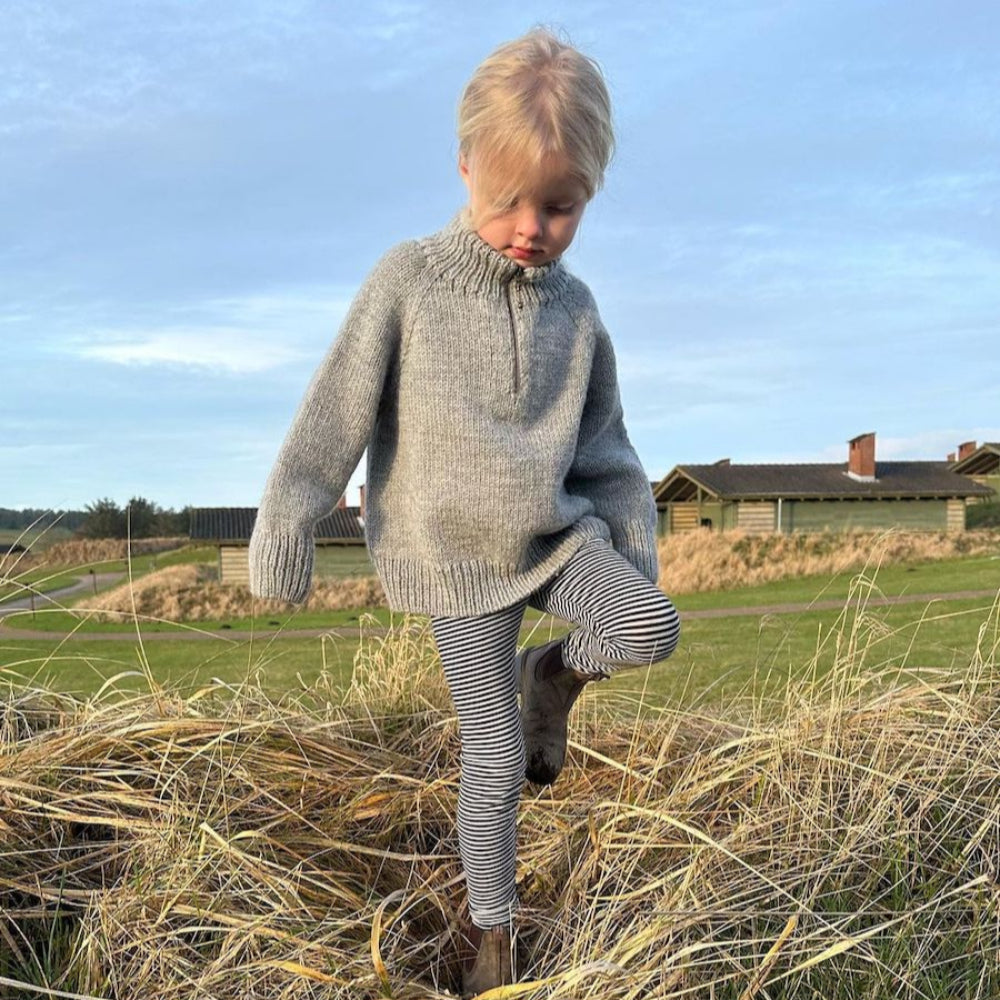 Zipper Sweater Light Junior PetiteKnit - Strikkekit