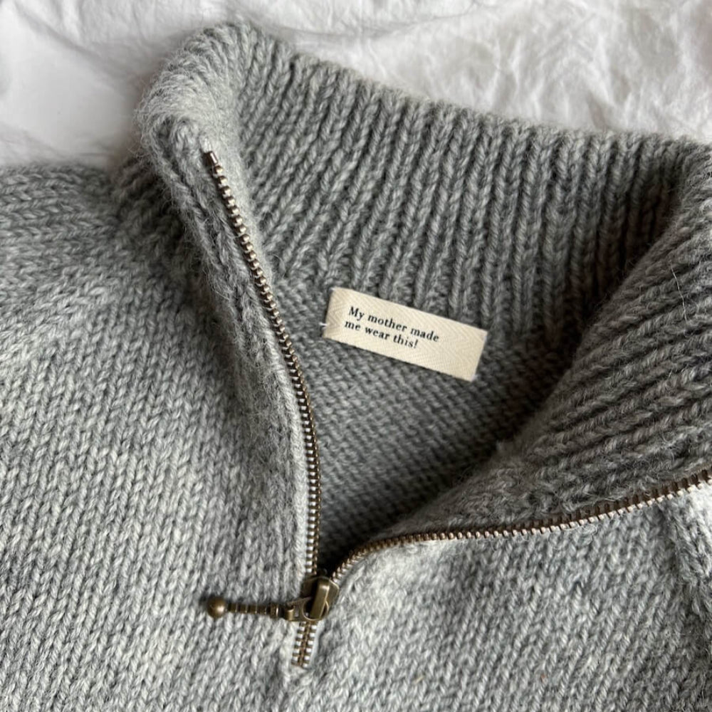 Zipper Sweater Light Junior PetiteKnit - Strikkekit