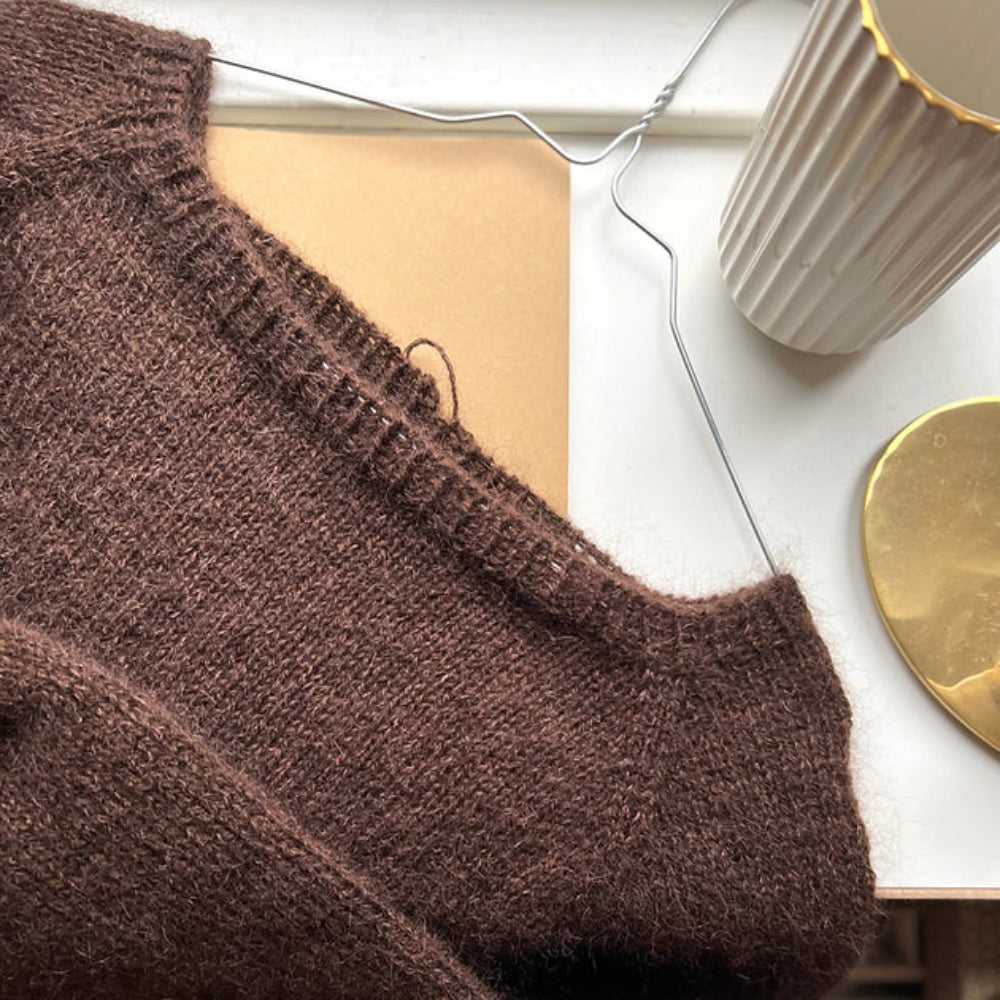 Capulus Sweater Refined Knitwear - Garnkit (uden opskrift) lammeuld