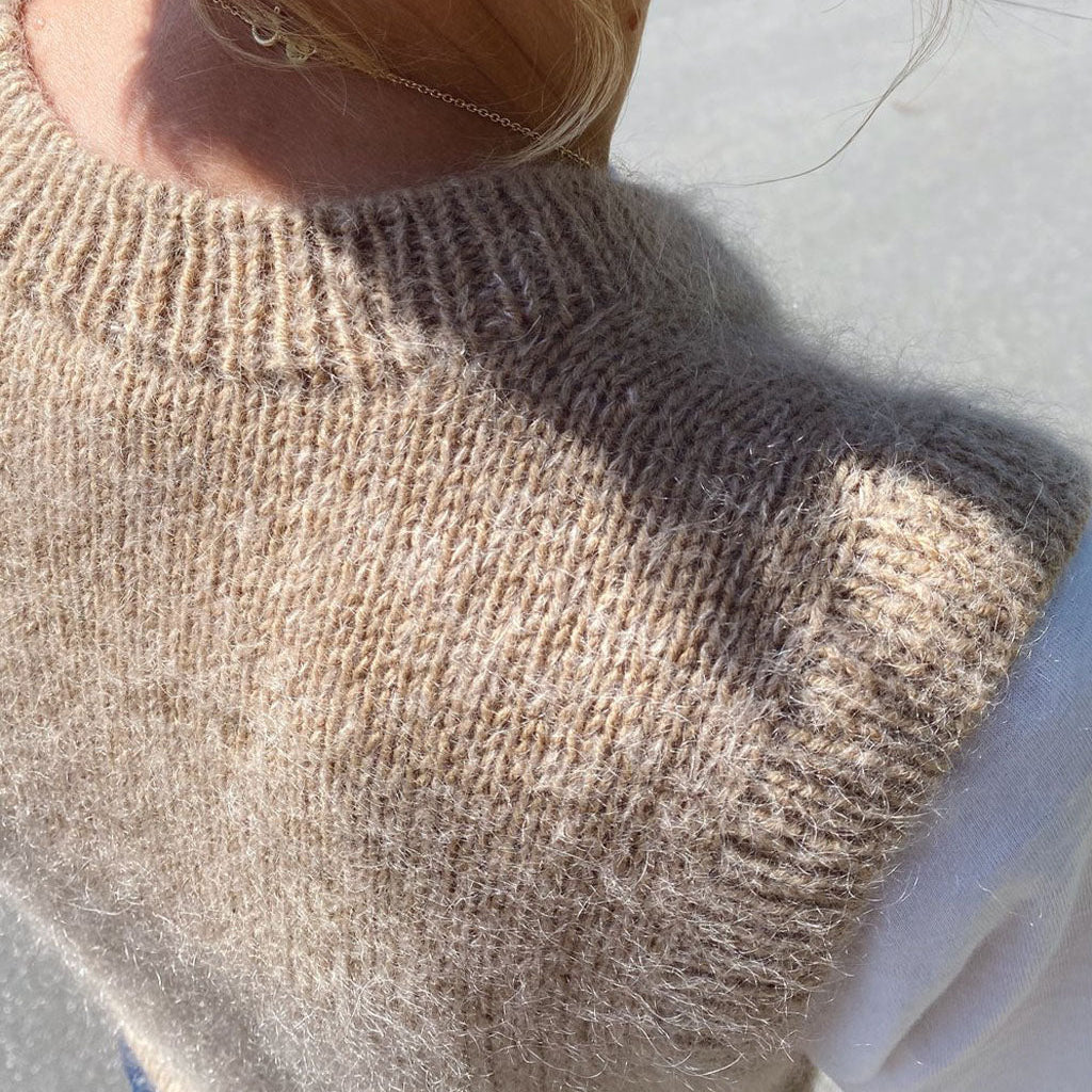Stockholm Slipover V-neck PetiteKnit - Strikkekit